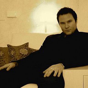 GREG JOHNSON INTERVIEWED (2009): The song, not the singer